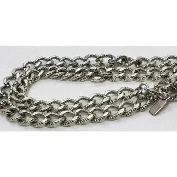 Vintage Chunky Silver Necklace Chain Monet Textured Link - Picture 2 of 6
